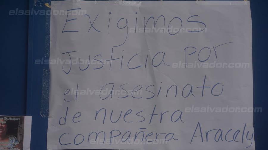 Aracely-Miranda-carteles-justicia-maestra-asesindad12