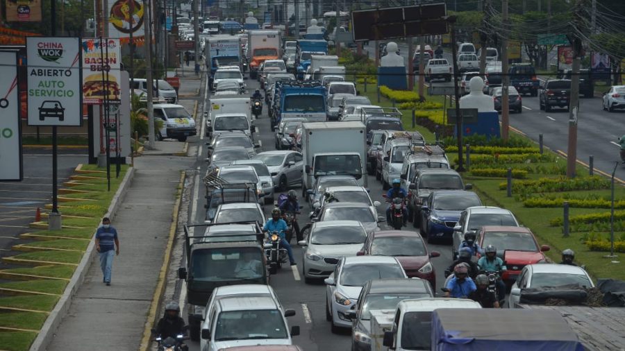 Parque vehicular alcanzará los 1.5 millones para final del año - Vimarsana News