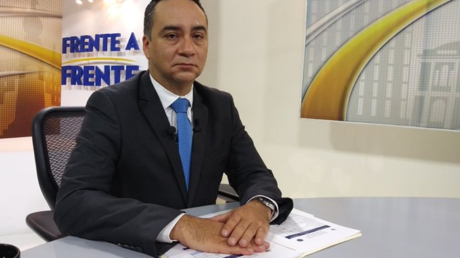 Rodolfo Delgado, a lawyer appointed by the legislature, proposes to reconsider the agreement to create CICIES