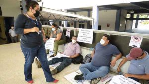 Sindicato de Asamblea denuncia que este jueves serían despedidos 50 trabajadores "injustificadamente"