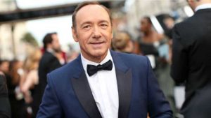 Testigo en el juicio contra Kevin Spacey dice que el actor lo agredió sexualmente  en 1981