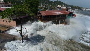 Oleaje-Puerto-La-Libertad--09