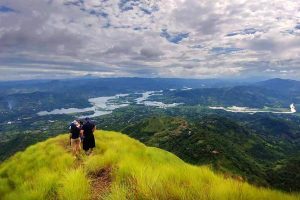 Aventura y naturaleza pura. Tres destinos de montaña que debes visitar en estas vacaciones