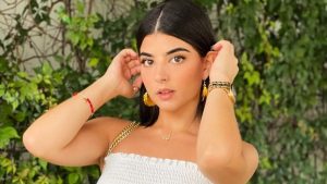 VIDEO. Adriana Hasbún lanza nuevo trend y sus fans la ovacionan