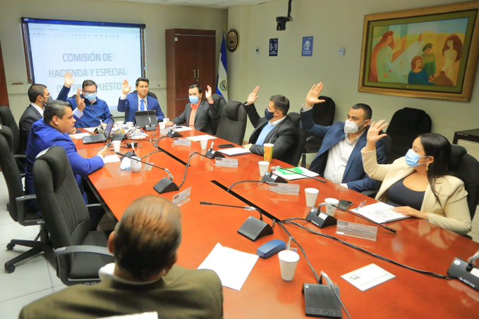 Gobierno recula en su propia propuesta de reforma que permitía transferir recursos del Fovial al MOP - Vimarsana News