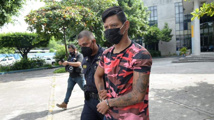 "Me voy a quitar la vida", las declaraciones de The King Flyp al ser acusado de supuesta violación - Vimarsana News