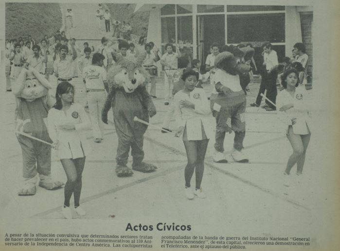 Desfile 15 de septiembre en los anos 60 70 y 80117