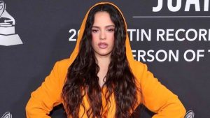 Rosalía modeló la nueva colección de ropa interior de Kim Kardashian
