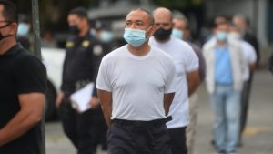 El ex ministro de Justicia y Seguridad y ex director de la Policía, Mauricio Ramírez Landaverde fue capturado por orden de la Fiscalía General que lo acusa de peculado y actos arbitrarios.