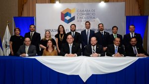 Cámara de Comercio lanza espacio para que 2,000 negocios se innoven