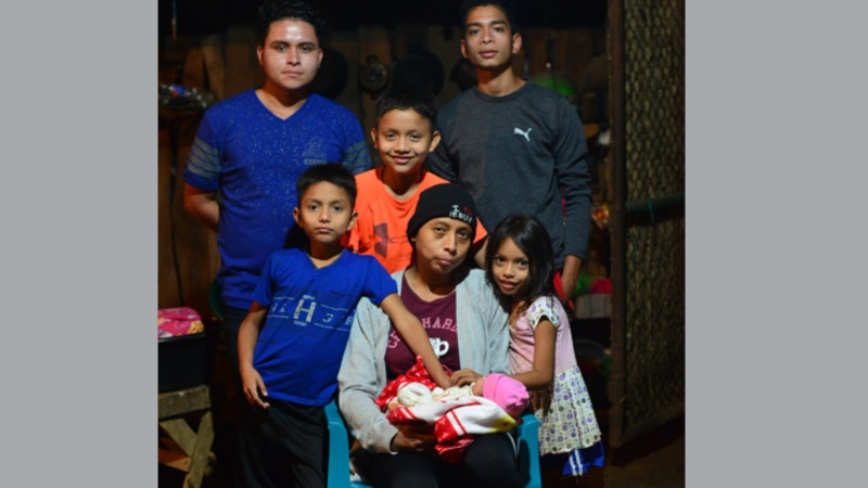 hospital-trilliza-patricia-cortez-usulutan-alegria-hijos-cinco-3