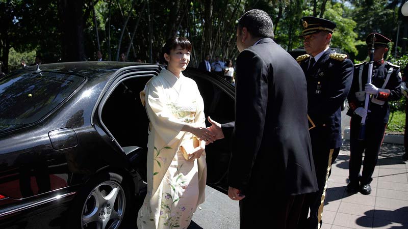 visita de princesa de japon mako (1)