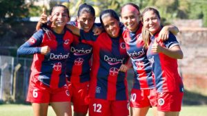 ARENA pide que la Asamblea reconozca al equipo femenino de fútbol que resulte campeón de la liga