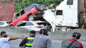 Distracción de conductores ha causado más de 4,000 accidentes en 2022