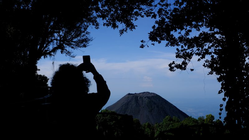 YH Caminata al volcan Ilamatepec03