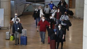 EE. UU. vuelve a recomendar no viajar a esta lista de países por covid-19