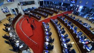 Asamblea aprueba reformas a la Ley contra la Usura que establecen multas de hasta 1,200 salarios mínimos