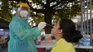 ¿Te urge hacerte una prueba del Covid? Conoce dónde están hoy las cabinas móviles de Salud