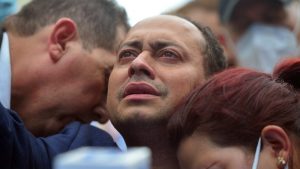 Partido de exdiputado afín a Bukele recluta miembros de ARENA y GANA