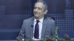 Bukele ha ordenado  “hacer trampa” en elecciones, denuncia pastor Mario Vega