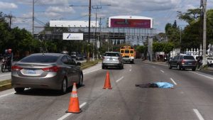 Conductor se dio a la fuga luego de atropellar a un sacerdote en carretera Panamericana