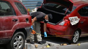 Hombre rentó carro para matar a aprendiz de enderezado y pintura en San Salvador