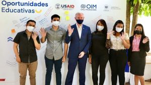 EE.UU.  otorga $20 millones en becas para personas retornadas y migrantes potenciales