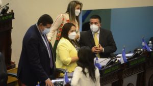 ¿Qué opinan los diputados sobre paquete de 52 reformas que enviará el gobierno a la Asamblea?