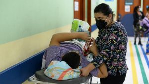 Asamblea estudia permisos de 90 días para cuido de hijos con enfermedades graves