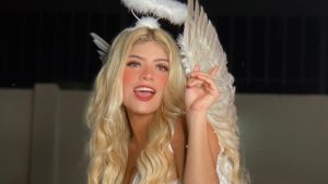 "Bajaste del cielo", Julissa "La loba" Ventura se convierte en un ángel y sus seguidores enloquecen