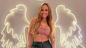 Elena Villatoro se va a Acapulco para celebrar su cumpleaños y disfrutar del deporte que ama
