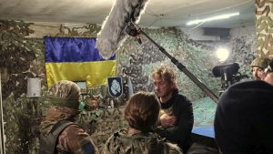 Sean Penn está en Ucrania filmando un documental sobre la invasión rusa