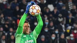 Szczesny, portero de la Juventus: "Me niego a estar en el campo y escuchar el himno de Rusia"