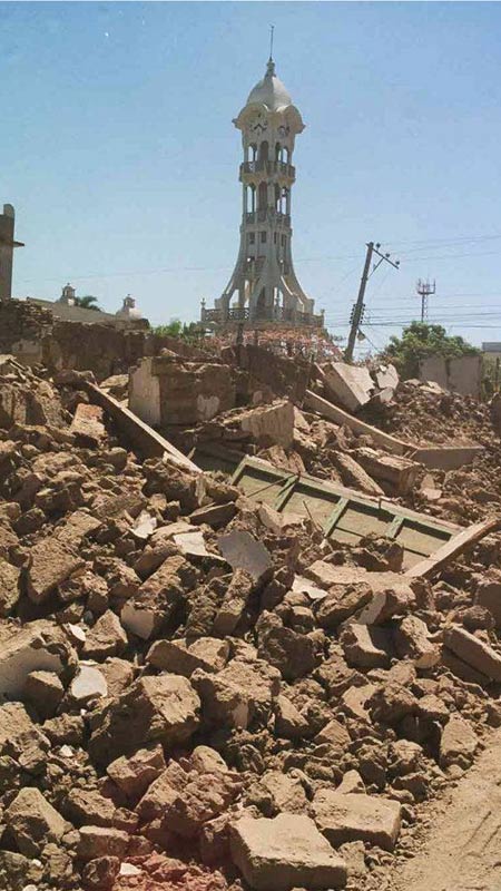 Terremoto-13-febrero-2001--05