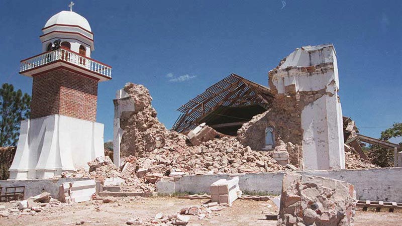 Terremoto-13-febrero-2001--11