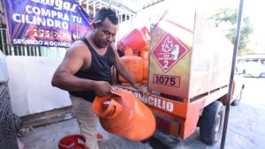 Distribuidores de gas rechazan reformas para regular tambos. Estos son los 4 problemas que señalan para los consumidores