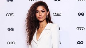 VIDEO: Zendaya se vuelve viral por tremenda caída en su visita a Italia y ella se mofa de sí misma