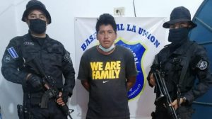 PNC detiene en flagrancia a nicaragüense por violencia contra la mujer
