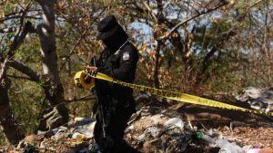 Joven salió a dejar a sus hijos y después apareció su cadáver en barranco de Zaragoza