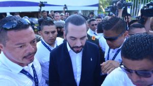 "El fracaso de la venta de bonos Bitcoin profundiza la caída del mercado de deuda en El Salvador"