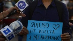 Organizaciones civiles: "Familiares de desaparecidos tienen derecho a recibir información precisa"