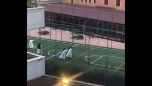 ¡Qué golazo! Monjas se viralizan al debutar en la cancha de fútbol