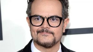 ¿Se arrepintió? Aleks Syntek probará suerte con el reguetón, pese a sus críticas contra el género