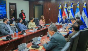 Un candidato a la Procuraduría General de la República desiste de participar de la elección