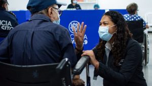 Gobierno aún no vacuna a 1.4 millones contra covid-19 pero anuncia cuarta dosis