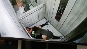 VIDEO: Una mujer es brutalmente atacada por un pitbull en Colombia