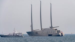 Italia confiscó el yate de vela más grande del mundo a oligarca ruso