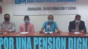 Profesores denuncian que Educación adeuda tres meses de salario a sus representantes ante juntas y tribunales docentes