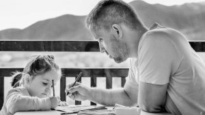 ¿Qué significa ser el padre de un niño con altas capacidades en El Salvador?