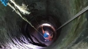 Un obrero murió soterrado cuando cargaba tierra en camión en Santa Ana